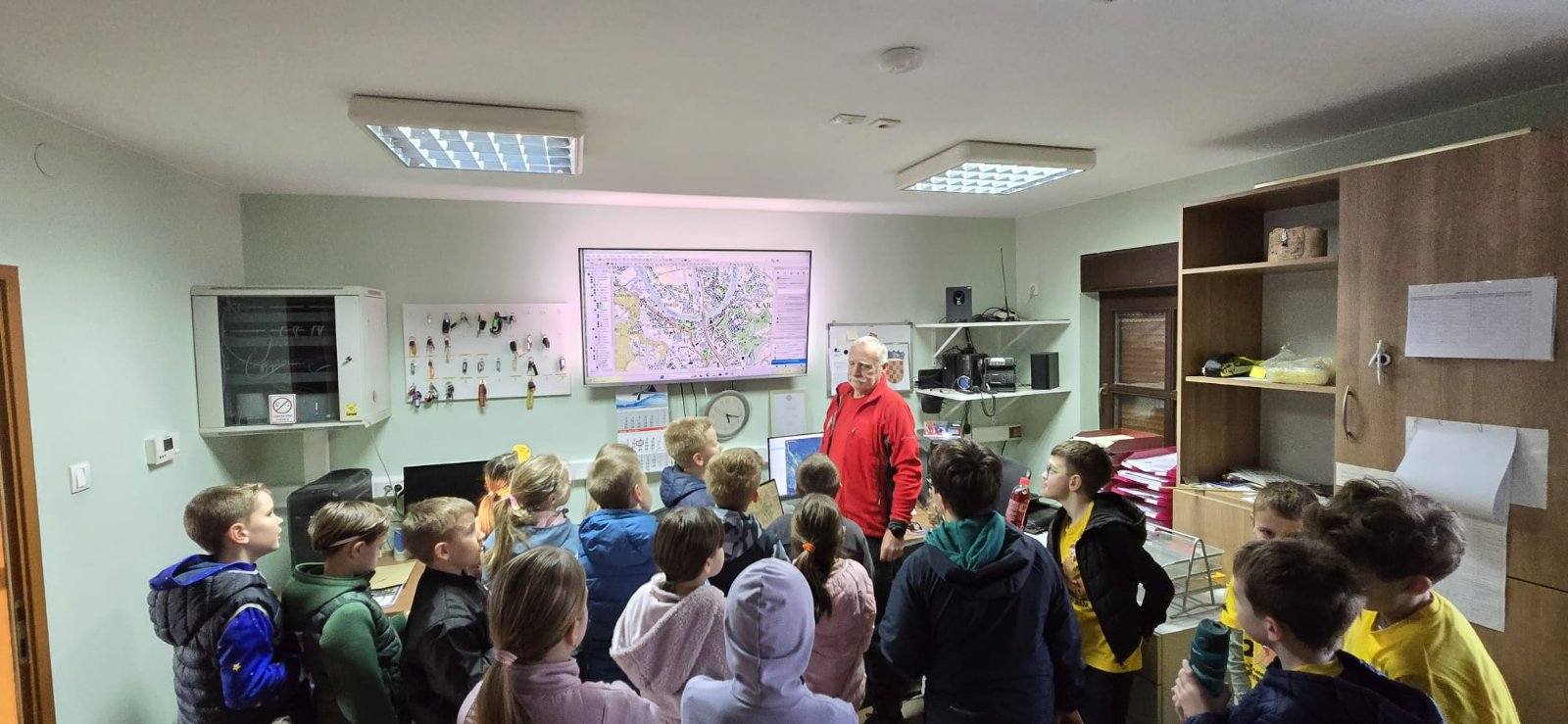 650915481_930546396004480_188492281590344737_n